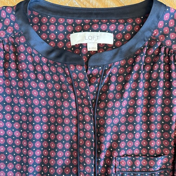 LOFT Patterned Flounce Long Sleeve Blouse Size XS - Picture 8 of 10